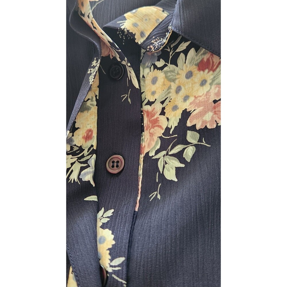 Alfred Dunner Women's Top Size 16 Navy Blue Floral Bouquets Polo Button Style - Picture 5 of 7